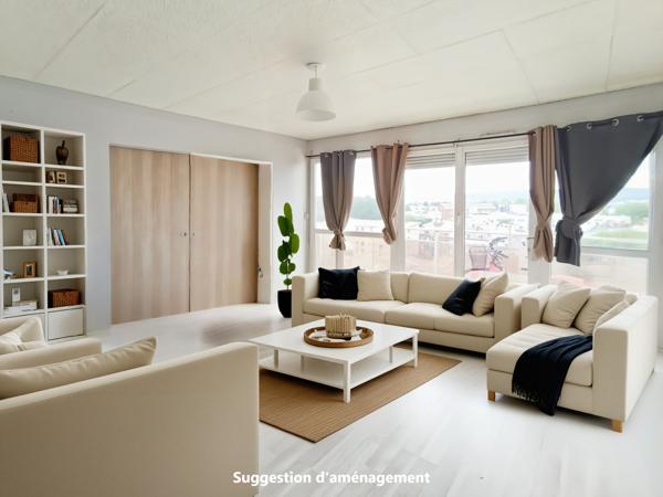 Appartement
         3 pièces
        - 65 m² 77 000 € *
