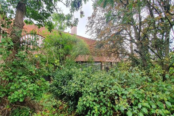 Maison à vendre 10 pièces 375m² Lens (62300)