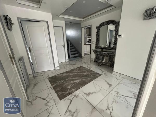 Maison à vendre 5 pièces 128.5m² Charleville-Mézières (08000)