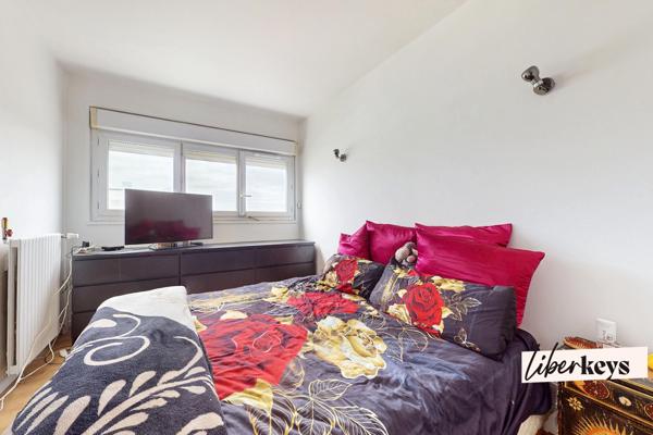 Appartement 4 pièces traversant de 80 m² avec balcon, loggia, cave et parking à Plaisir