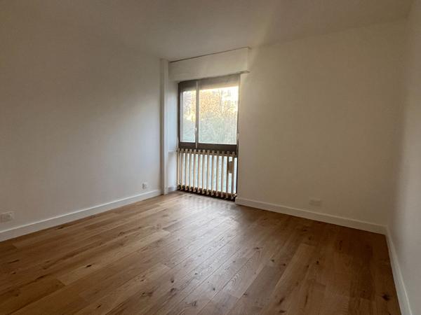 Magnifique 3 pièces 66.27m² avec parking et cave refait à Neuf - 1815€ CC -