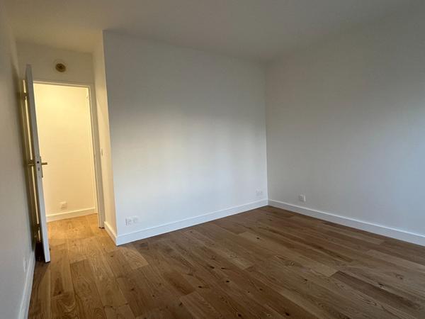 Magnifique 3 pièces 66.27m² avec parking et cave refait à Neuf - 1815€ CC -