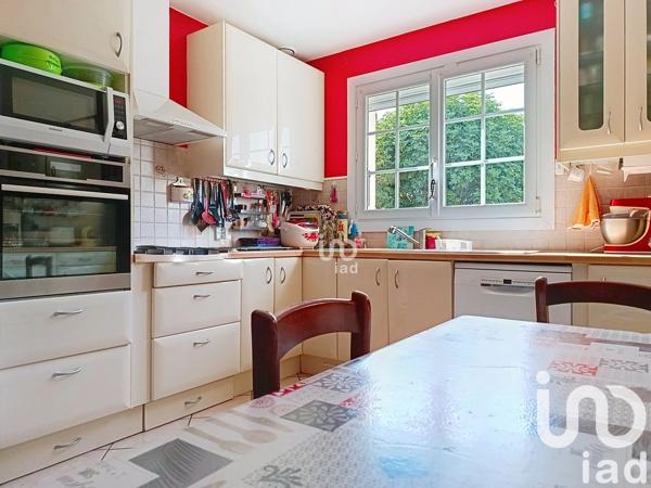 House for sale 7 rooms 161 m² Saint-Fargeau-Ponthierry