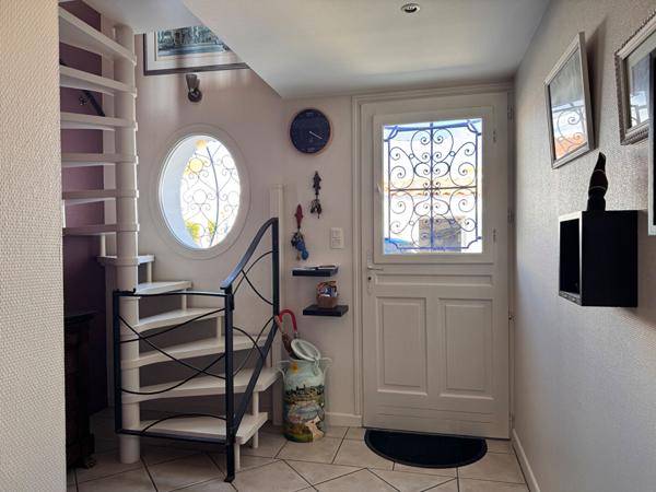 Maison à vendre à la Chaume avec vue mer et proche de la plage