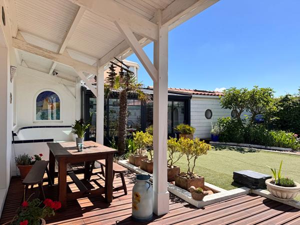 Maison à vendre à la Chaume avec vue mer et proche de la plage