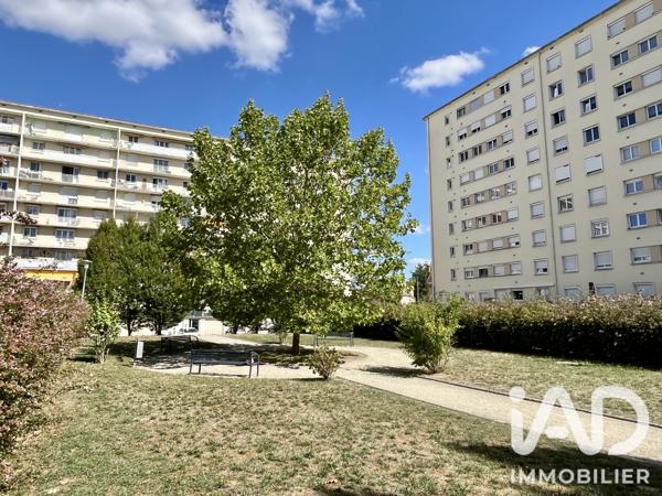 Appartement à vendre 4 pièces 72,79 m² Saint-André-les-Vergers