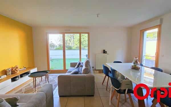 Appartement à vendre    4 pièces • 83,95 m2 Francheville