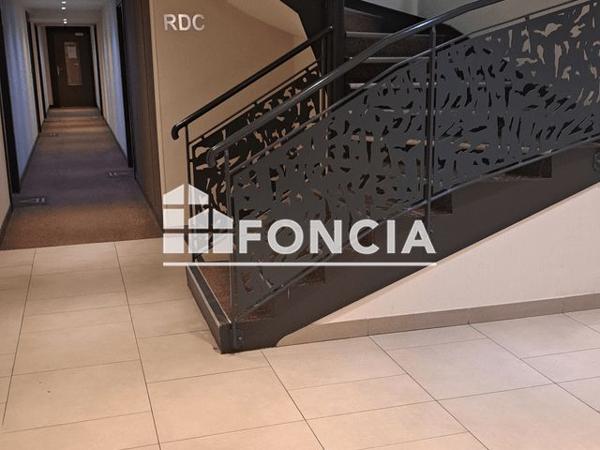 Location Appartement 2 pièces 39.39 m² - 16 RUE CHANTIER D'HERUBE Aubergenville 78410