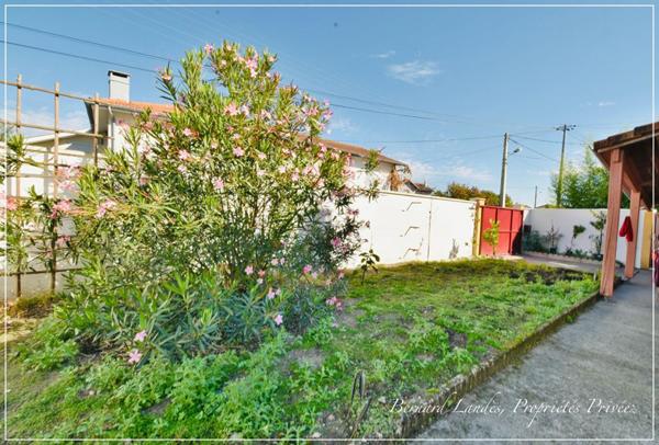 Maison  4 pièce(s) 106.65 m2 - Proche centre ville de Dax