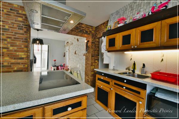 Maison  4 pièce(s) 106.65 m2 - Proche centre ville de Dax