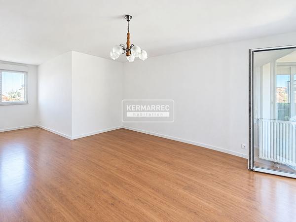 Appartement 2 pièces – 53 m² environ à L'Hermitage (ref : 41409)