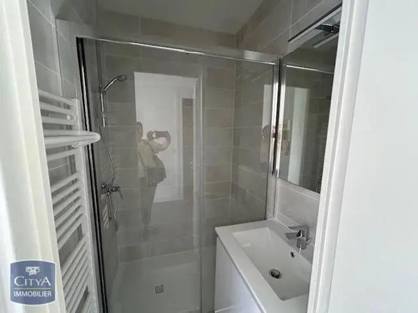 Appartement à louer 1 pièce 28.75m² Pau (64000)