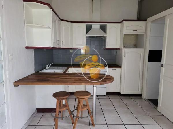 Vente                                                      Maison
                        
                     5 pièces                      85 m2                     à Beautor