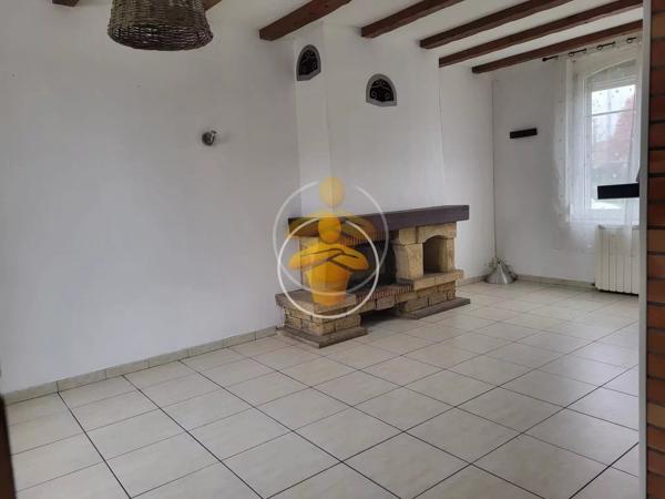 Vente                                                      Maison
                        
                     5 pièces                      85 m2                     à Beautor