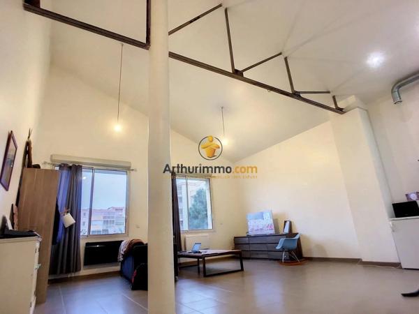 Vente                                                      Appartement
                        
                     4 pièces                      92 m2                     à Perpignan