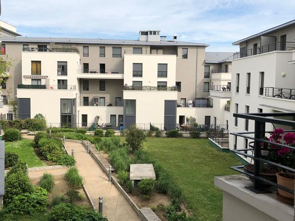 Appartement ERMONT-EAUBONNE - 1 pièce - 23,94 m²