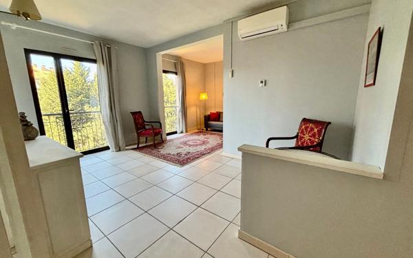 Appartement à vendre    3 pièces • 75,21 m2 Avignon