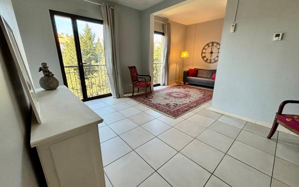Appartement à vendre    3 pièces • 75,21 m2 Avignon