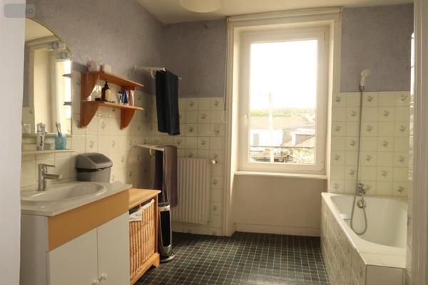 Maison à vendre à Landerneau dans le Finistère (29800), ref : 29038-1652