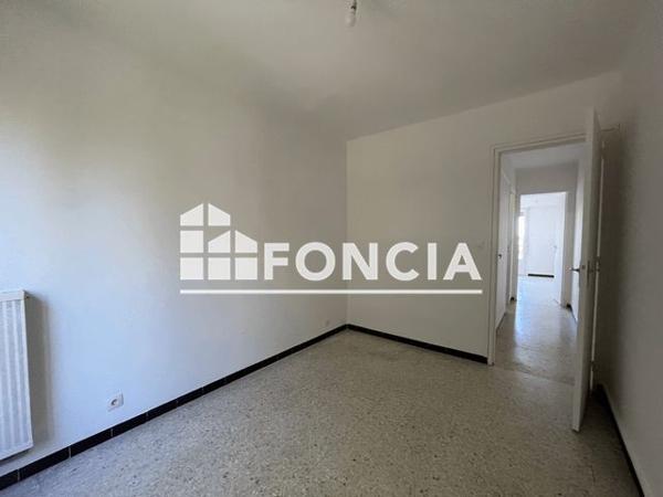 Location Appartement 3 pièces 64.36 m² - 4 CHEMIN DE LA CHARTREUSE Toulon 83000