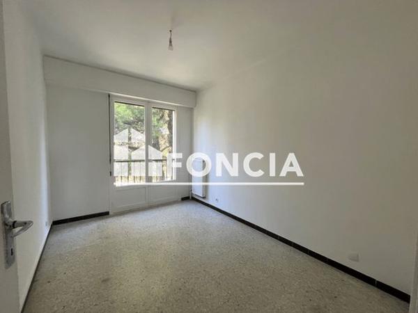 Location Appartement 3 pièces 64.36 m² - 4 CHEMIN DE LA CHARTREUSE Toulon 83000