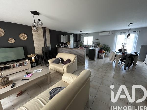Maison à vendre 6 pièces 127 m² Saint-Benoît-du-Sault