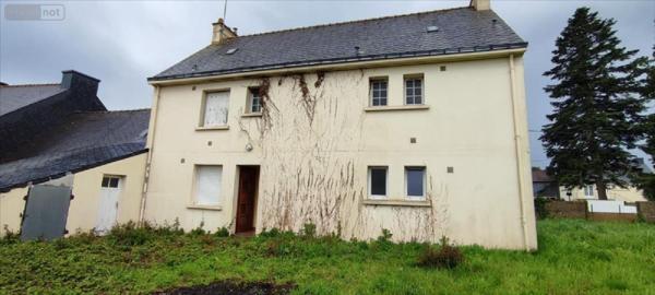 Maison à vendre à Rieux dans le Morbihan (56350), ref : 143/140M