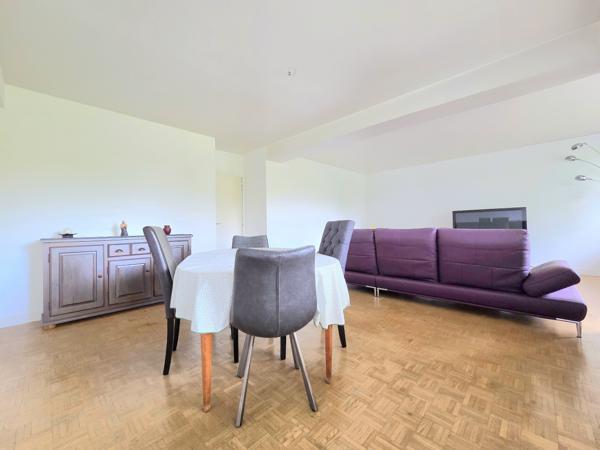 Appartement
         3 pièces
        - 66 m² Exclusivité 135 000 € *