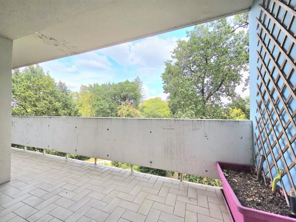 Appartement
         3 pièces
        - 66 m² Exclusivité 135 000 € *