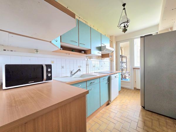 Appartement
         3 pièces
        - 66 m² Exclusivité 135 000 € *