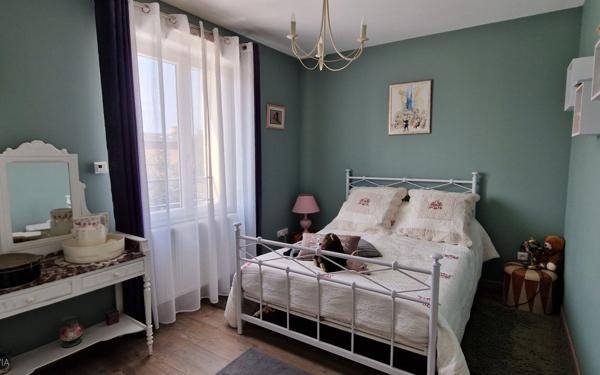 Maison à vendre    5 pièces • 132 m2 Grugies