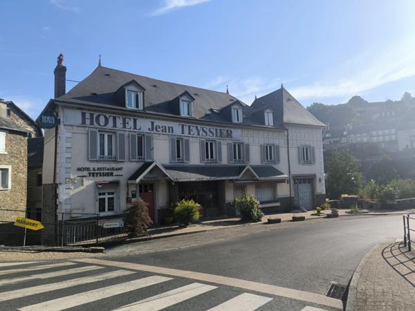 Murs d'un hôtel-restaurant à vendre UZERCHE (19)