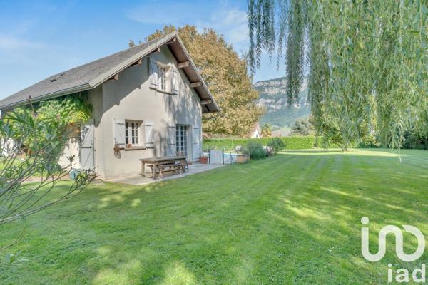 Maison à vendre 9 pièces 285 m² Viviers-du-Lac