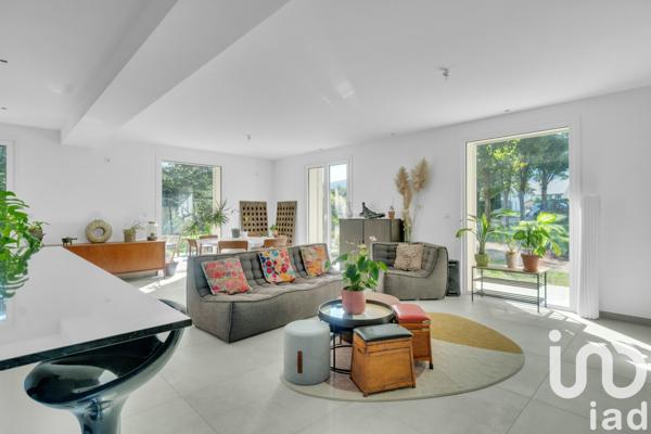 Maison à vendre 9 pièces 285 m² Viviers-du-Lac