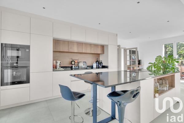 Maison à vendre 9 pièces 285 m² Viviers-du-Lac