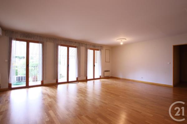 Appartement F5 à vendre  5 pièces - 112,01 m2 PERIGUEUX - 24