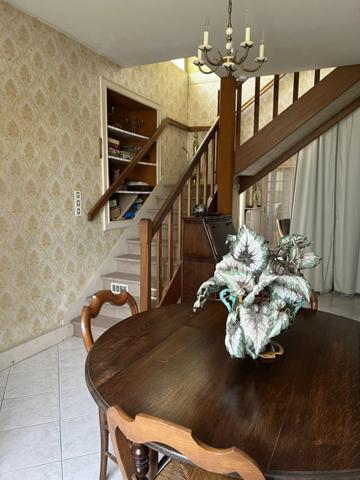 Maison à vendre 4 pièces CHAMPAGNE MOUTON (16)