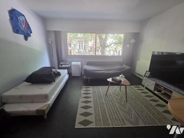 LILLE LIBERTE - STUDIO LOUE  AVEC CAVE ET PARKING