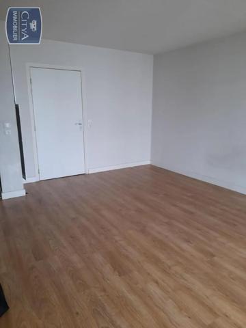 Appartement à louer 2 pièces 41.42m² Lormont (33310)