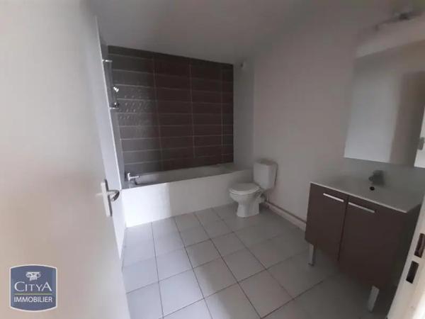 Appartement à louer 2 pièces 41.42m² Lormont (33310)