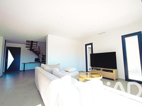 Maison à vendre 5 pièces 130 m² Portiragnes
