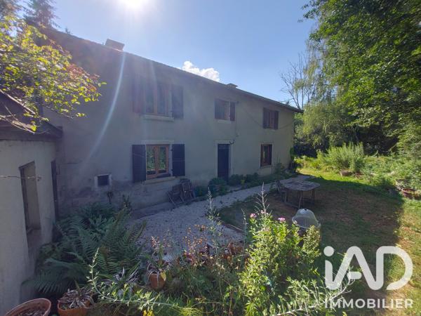 Maison à vendre 4 pièces 187,46 m² Valzin en Petite Montagne