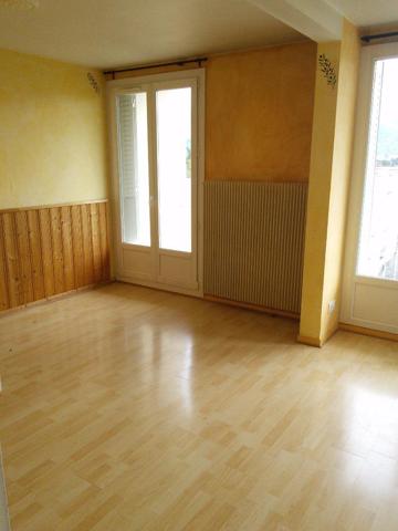 Appartement · Location Saint Martin D'heres (38400) 4 pièces · 74m²
