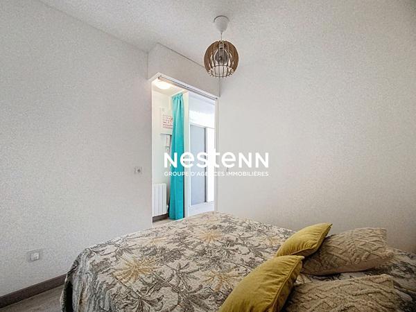 GOLFE JUAN - 2P - 34M2- MER - TERRASSE 40M2 - PARKING - CAVE - PISCINE