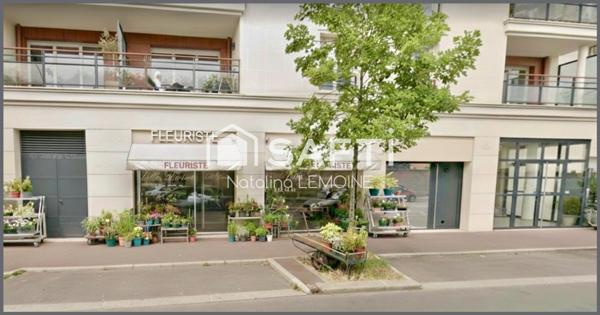 Résidence de  standing récente aux normes PMR