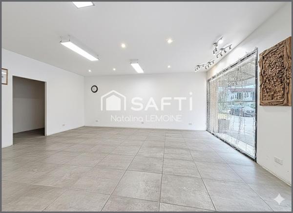 Résidence de  standing récente aux normes PMR