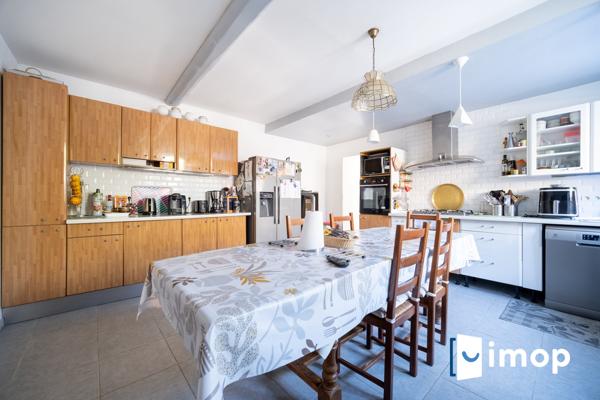 Maison 7 pièces rénovée à 15min de Castres