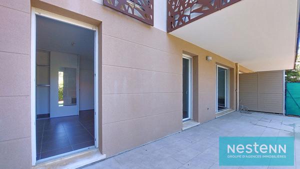Appartement rez-de-jardin, ISTRES, T3 58m² + 79m² de terrasse et jardin, double garage et stationnement privatif