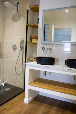 Dpt Tarn (81), à vendre MAZAMET maison P7 de 248 m² - Terrain de 849,00 m²