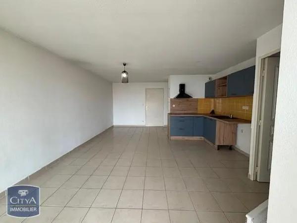 Appartement à louer 2 pièces 44.15m² Frontignan (34110)